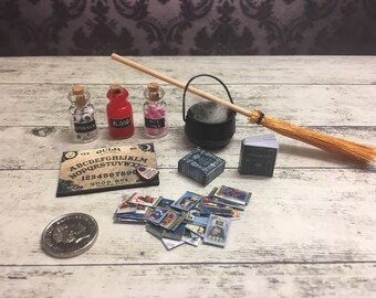 Dolls House miniatura bottiglia di streghe VELENO