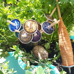 Hand spindle made from coffee capsules