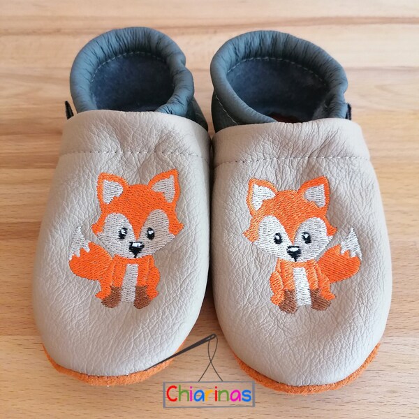 Lederschläppchen bestickt Stickdatei Fuchs Igel Waldtiere Krabbelpuschen Lauflernschuhe Lederschuhe Puschen Schlappen Krabbelschuhe Unisex