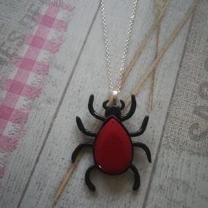Necklace with a fimo spider
