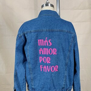 Denim Jacket, Mas amor por favor