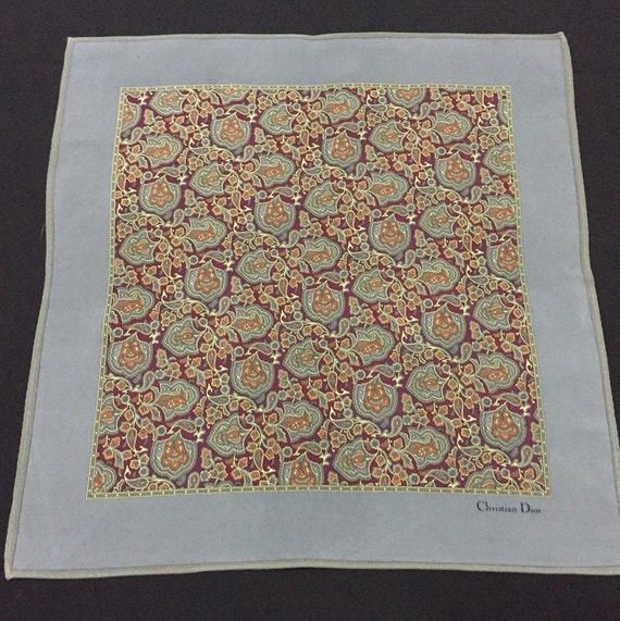 Christian Dior- Vintage pattern pocket square