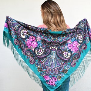 Châle ukrainien turquoise Foulard piano frange écharpe florale ukrainienne