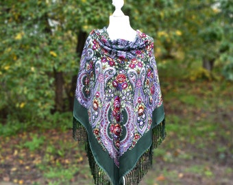Emerald ukrainian shawl Piano shawl fringe