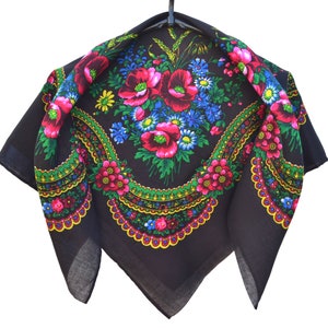 Ukrainian shawl Vintage shawl Floral carf