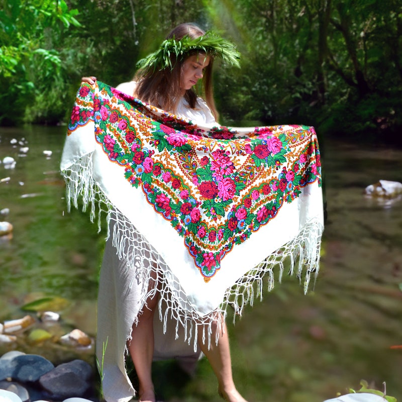 traditional spanish shawl