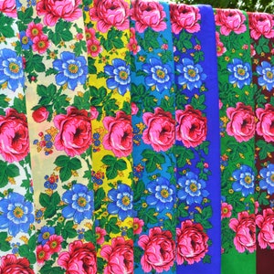 Ukrainian babushka scarf Hustka Head scarf Floral scarves
