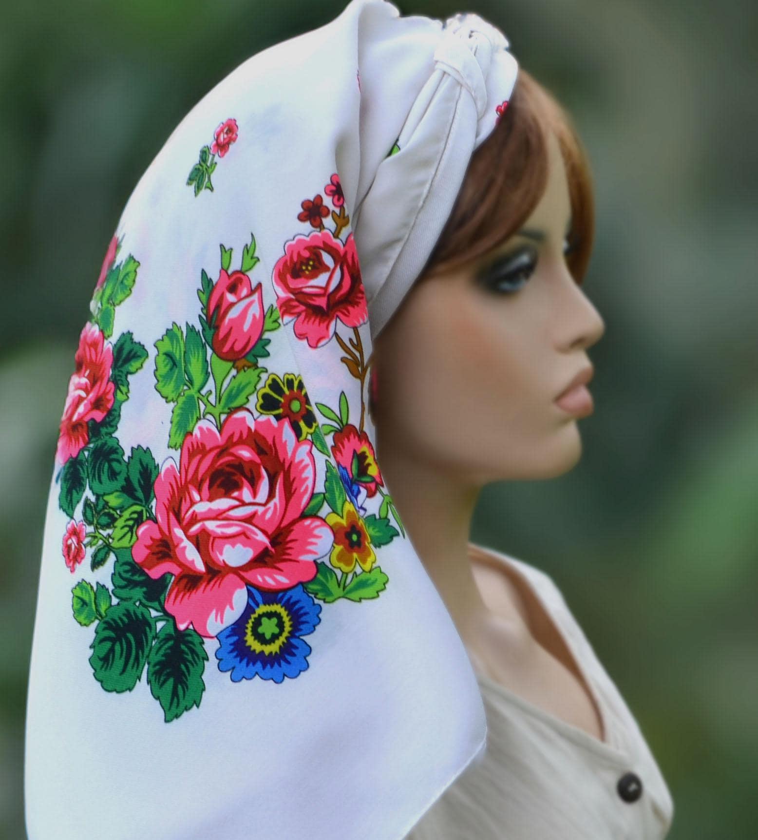 Ukrainian head scarf Slavic roses scarfSize 39,37" by 39,37"