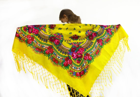 Ukrainian shawl Floral chale Traditional scarf - image 1