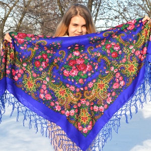 Piano shawl Ukrainian babushka scarf Ukrainian gifts image 3