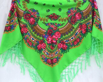 Floral grandma shawl Light green folk scarf Ukrainian gift Хустка Платок