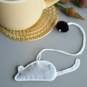 Adorable Mouse Shaped Tea Bags 5 Pack Unique Tea Gift Cute Novelty Tea for Animal Lovers Fun Tea Bags for Gift Giving