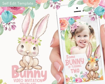 Invitación de video de cumpleaños de conejito editable: un conejito está girando, invitación de video digital editable, plantilla de Canva.