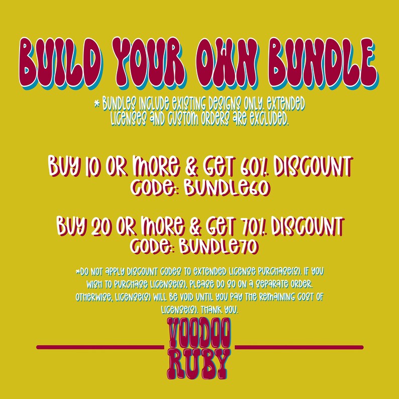 K&ouml;nnte beinhalten: Ein gelber Hintergrund mit rotem Text, der "BUILD YOUR OWN BUNDLE" lautet. Der Text ist in einem Retro-Schriftartenstil gehalten. Unter dem Text befindet sich eine Liste von Rabatten f&uuml;r den Kauf von 10 oder mehr Artikeln und 20 oder mehr Artikeln. Die Rabatte betragen 60 % bzw. 70 %. Die Rabattcodes sind BUNDLE60 und BUNDLE70. Der Text enth&auml;lt auch einen Haftungsausschluss, dass die Rabattcodes nicht f&uuml;r erweiterte Lizenzen gelten.