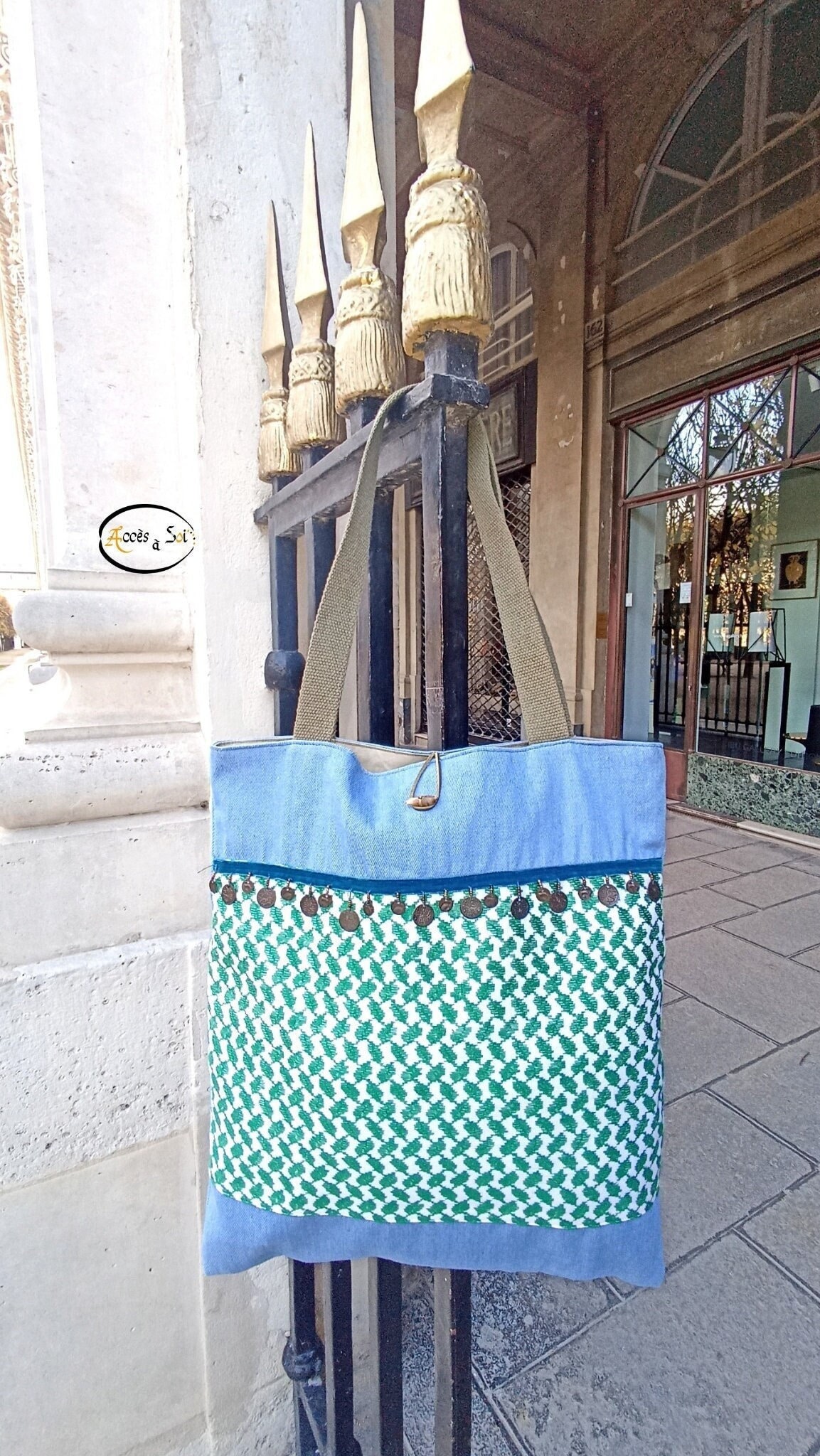 Palestinian keffiyeh bag
