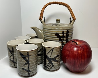 Otagiri OTC Japan tea set, teapot and six teacups, stoneware, bamboo, rattan handle