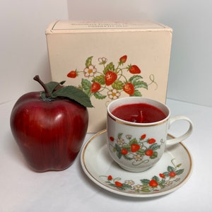 Avon Strawberry Porcelain Demi-Cup Strawberry Fragrance Candlette With Box 1978