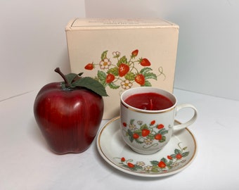 Avon Strawberry Porcelain Demi-Cup Strawberry Fragrance Candlette With Box 1978