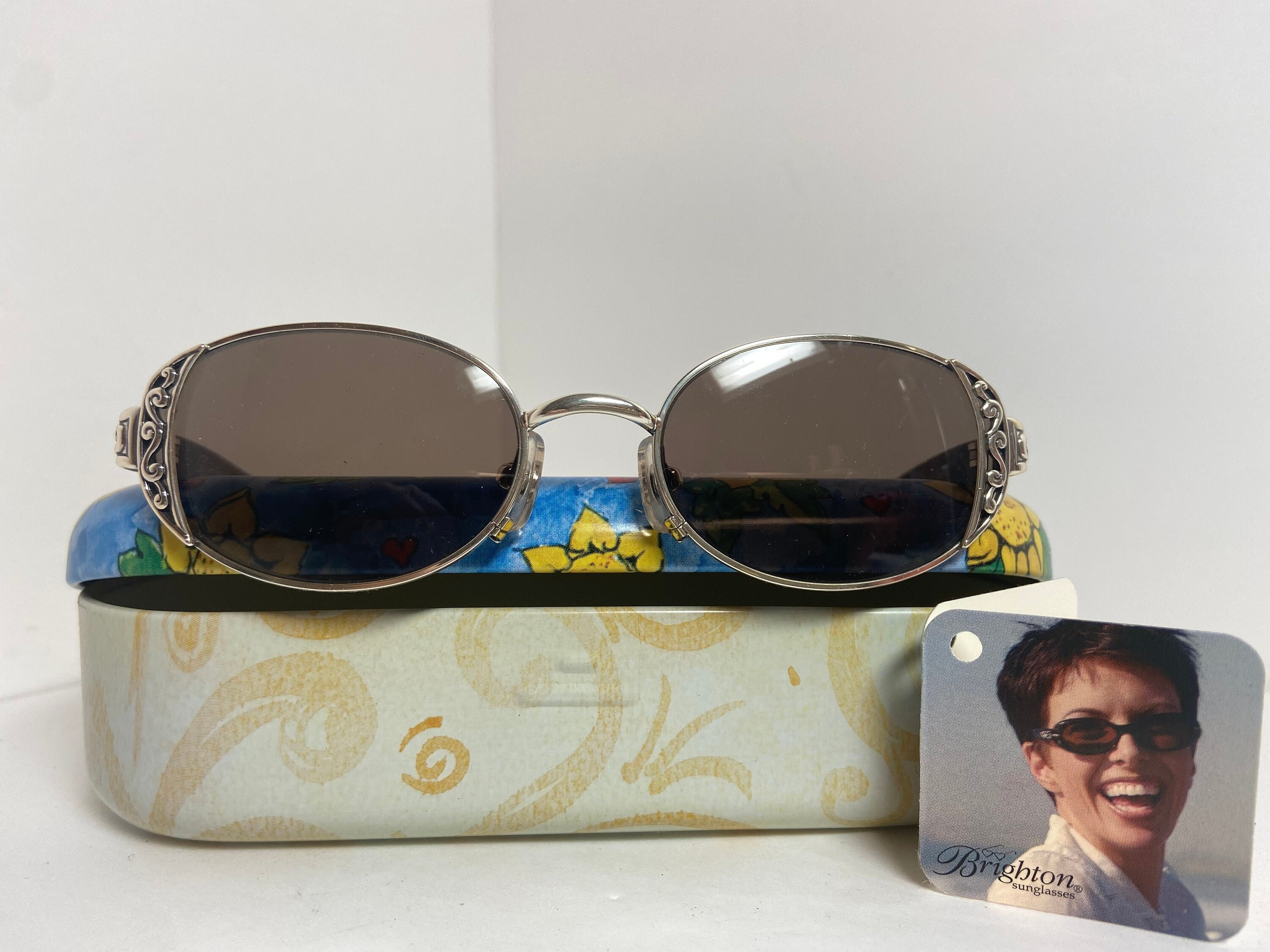 Vintage Brighton South Pacific Sunglasses, New With Tags and  display picture 2