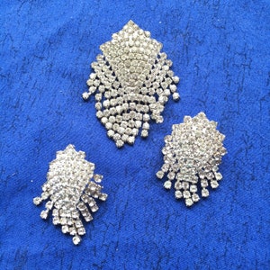 Vintage Lady Remington Rhinstone Post Earrings and Brooch from the 1950s