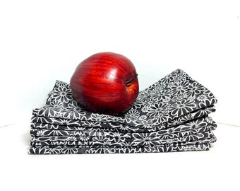 Handmade Cotton Dinner Napkins: Bright Daisies, Black & White, Set of 8