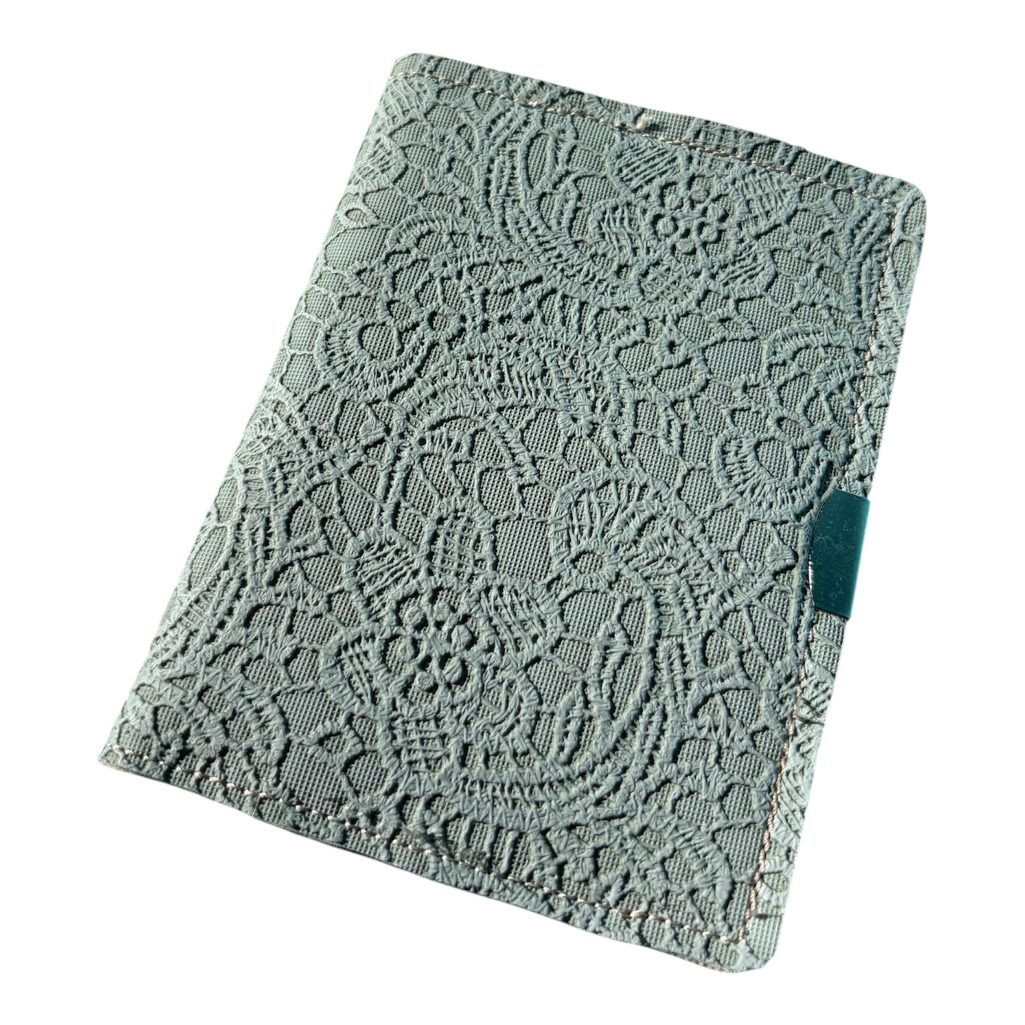 Handmade Faux Leather Tract & Card Holder/ International /Pioneer Gifts