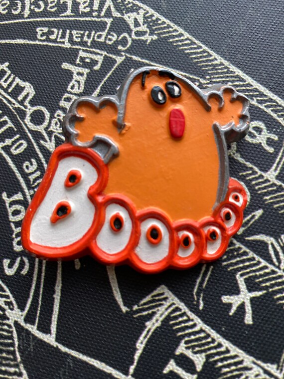 Rare halloween Ghost vintage plastic pin
