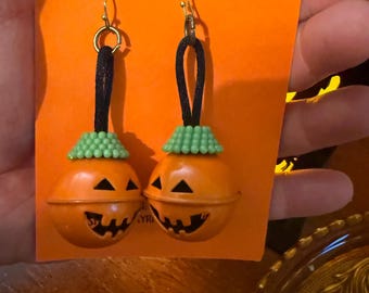 Jingle Jolly Jackolantern earrings
