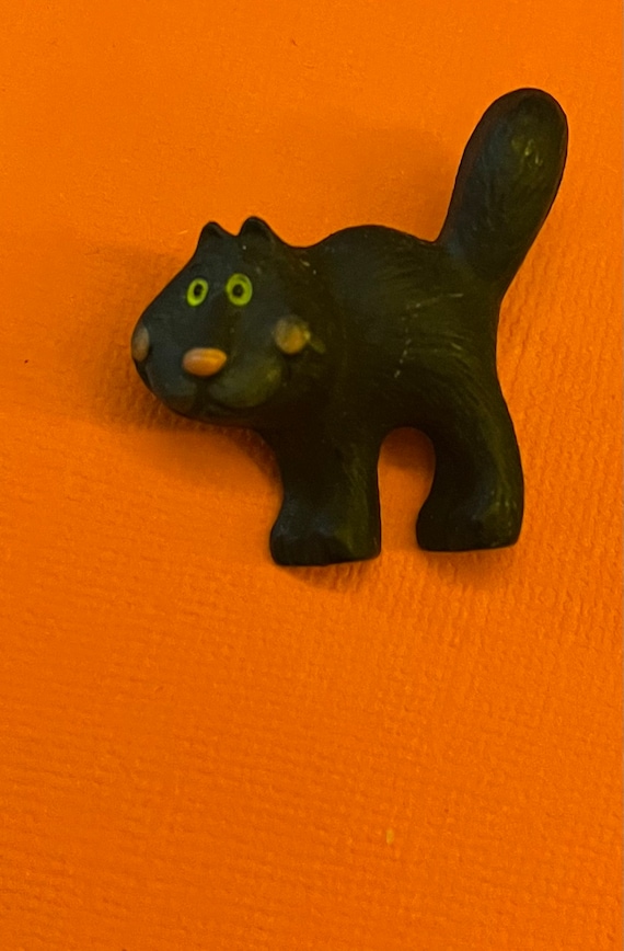 Hallmark Black Cat brooch