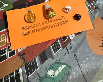 Creepy Cheapies! *must be ordered with one other item*