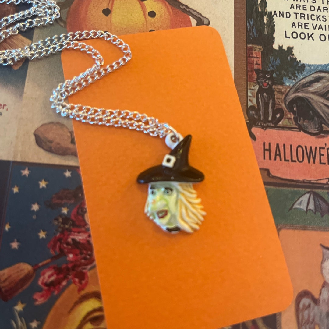 Green Witch Necklace - Etsy