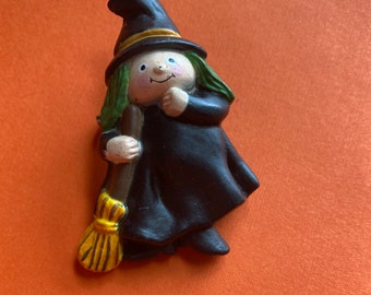 Vintage Plastic Witch Brooch - Spooky Halloween Pin