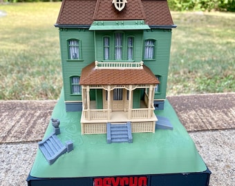 Psycho Bates Mansion 144th Scale - Etsy