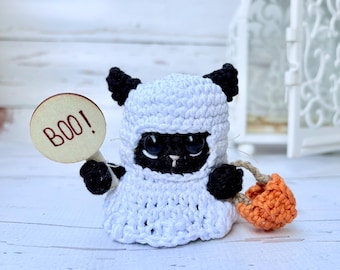 Personalized Crochet Meowloween Buddy - Amigurumi Halloween Cat in Ghost Costume - Halloween Desk Pal