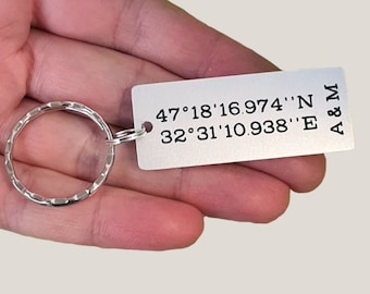 Personalized GPS Coordinates Couples Keychain with Initials, Engraved Latitude and Longitude Long Distance Relationship Gift for Lovers