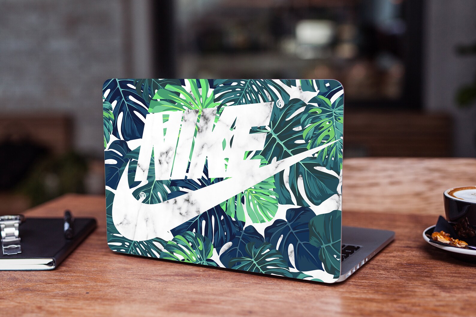 laptop nike