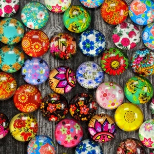 Mixed Flower Cabochon 12mm (10 pieces)