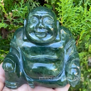 Jade lachender Buddha, große glückliche Buddhas, grüne Jade-Schnitzereien, echte Nephrit-Jade-Schnitzerei, Edelstein-Schnitzerei, Nephrit-Buddha-Skulptur