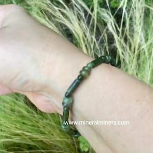Jade Bracelet, Natural Nephrite Jade, Round Beads of Jade, Green Bracelet, Lucky Green Bracelet, Handmade Bracelet, Stone Bead Bracelet, Gem