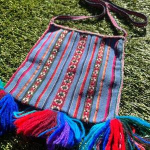 Shamanic Andean Handwoven Medicine Bag, Q’ero Chuspa, Unisex Cross Body Bag, Over Shoulder Purse,Handmade Alpaca Plant Medicine Bag,Book Bag