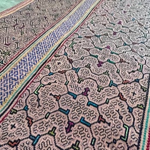 168x68.5 cm Shipibo Tapisserie,Shipibo Altartuch,Ayahuasca Manta,Schamanisches Pflanzen Medizin Textil,Schamanenschal