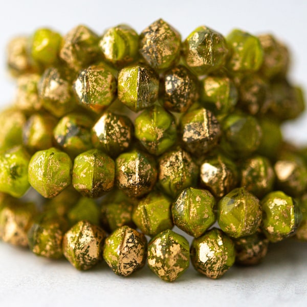 English Cut Beads Avocado Green with Gold Finish 8mm Czech Glass Beads with Gold Speckled Finish Pressed Glass - 20 Beads 0EVE1793
