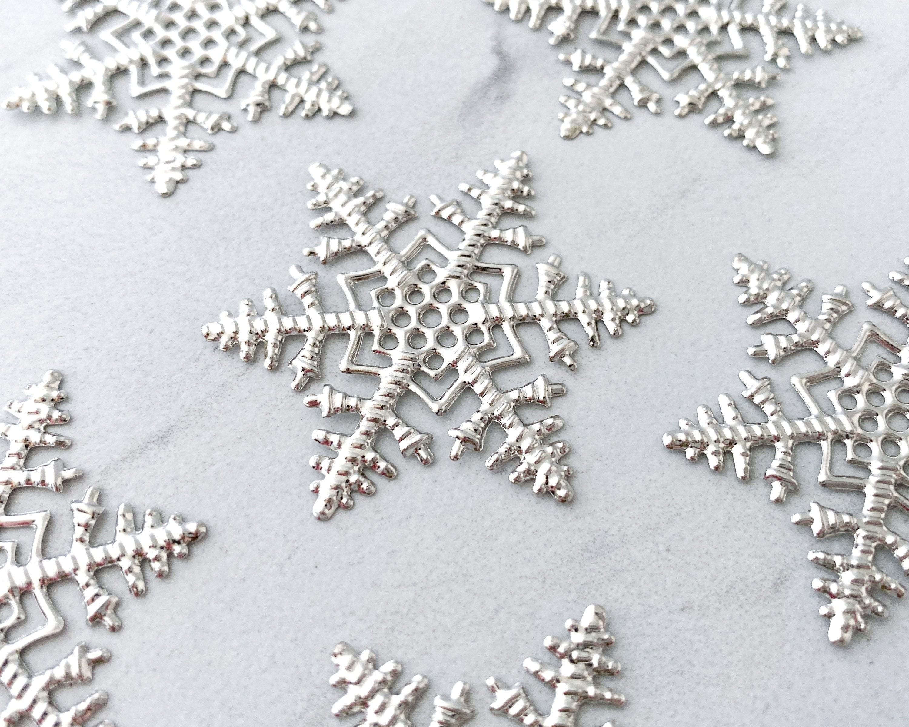 Whote Styrofoam Snowflake, Christmas Decorations, Winter Décor, Foam  Shapes, Kids Crafts, Craft Supplies, Polystyrene Shapes. DIY Projects