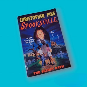 Spooksville by Christopher Pike Paperback