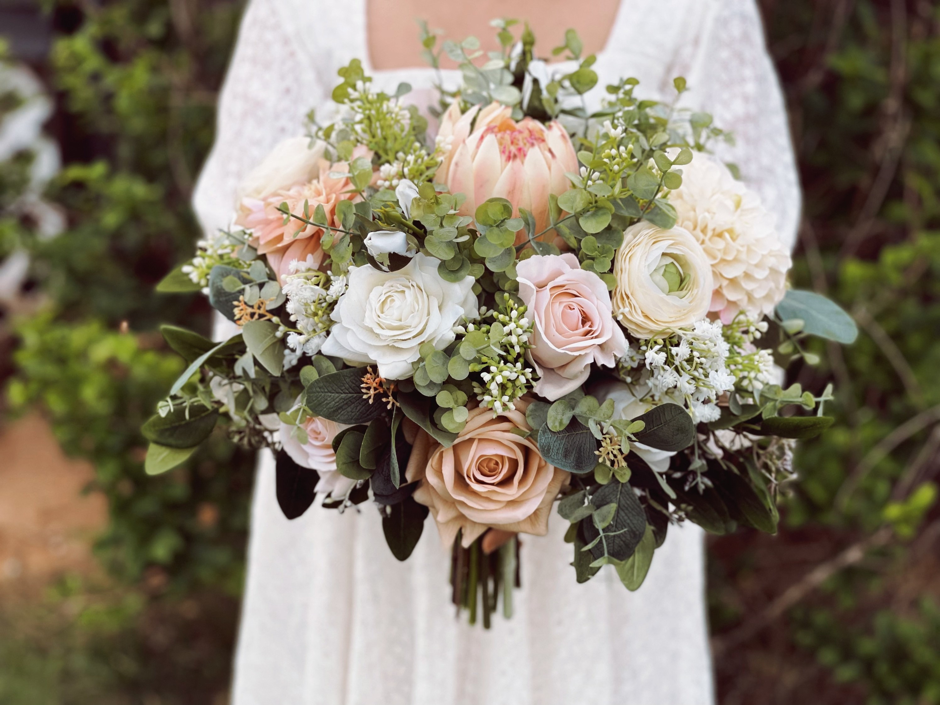 Lings Moments blush roses, eucalyptus, and babie breath admin