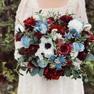 B101 Wedding Flower Bridal Bouquet Faux Boho Navy Blue Burgundy Black Dark Red Maroon Berries Moody Elopement Jewel Tone Taupe Dusty Thistle