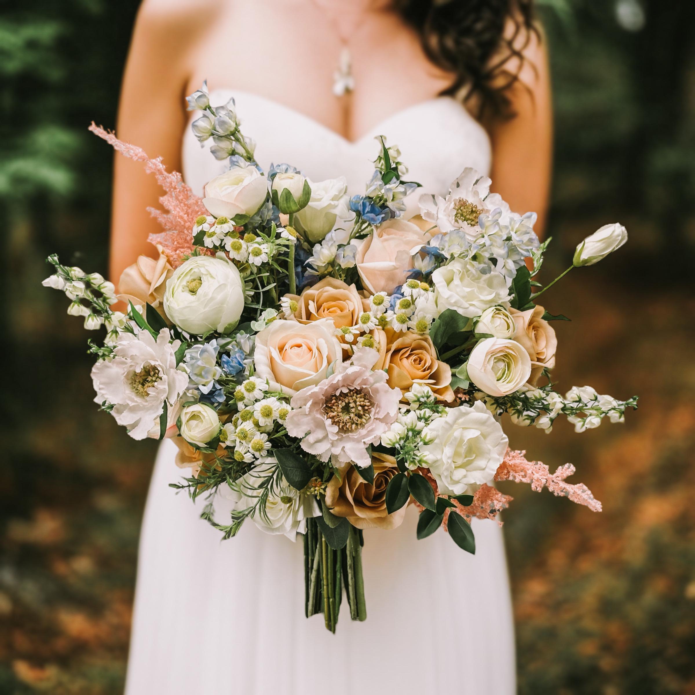 B291 Faux Silk Wild Flower Wedding Bridal Bouquet Beige Ivory