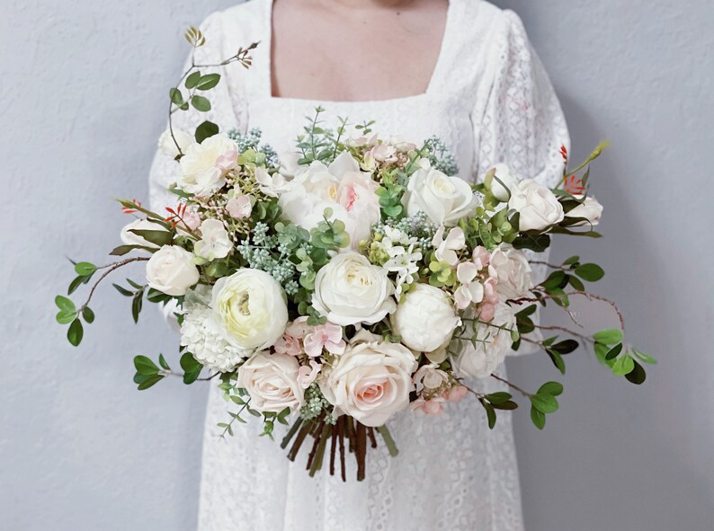 Faux Fake Artificial Silk Boho Rustic Farmhouse Off White Ivory Cream Blush Pale Pastel Pink Beige Flower Greenery Wedding Bridal Bouquet