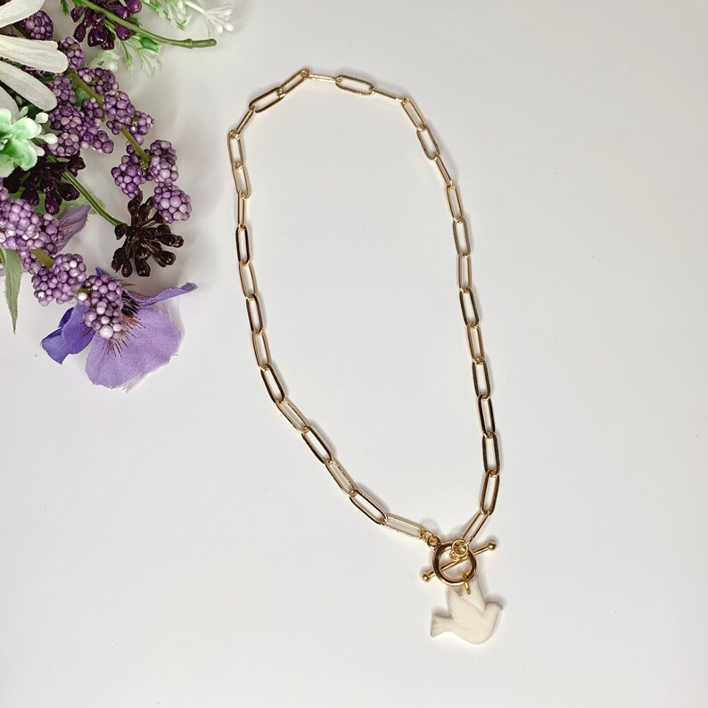 C2\u30fbDove Paperclip Choker\u30fbWhite Bird Dove Charm\u30fbToggle Clasp Pendant\u30fbLayering Necklace\u30fb14k Gold Plated Long Oval Rectangle Paper Clip Chain