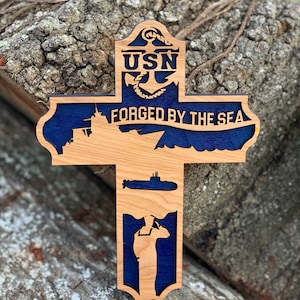 Handcrafted Navy Wooden Sign – Best Navy Gift – Personalized Military Decor – US Navy Wall Art – Veteran Family Home Décor